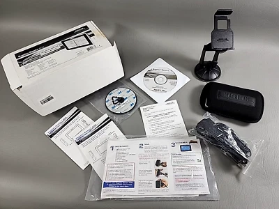 Magellan Maestro 4250 Portable GPS Navigator System 4.3"  US Canada PR Maps - Image 1 of 4