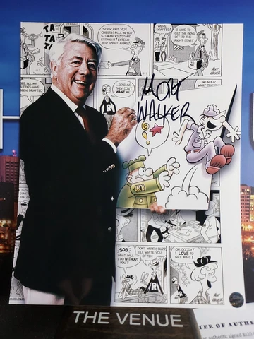 MORT WALKER (BEETLE BAILEY CARTOONIST) Signed 8x10 glossy photo - AUTO w/COA Cover