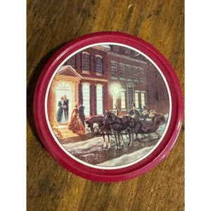 1988 Claire Burke Christmas Memories Perfumed Candle - 1 oz Collectible Tin - Picture 1 of 4