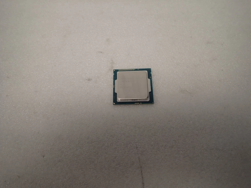 Intel Xeon E3-1241V3 3.5GHz/8MB Quad Core Socket LGA1150 CPU SR1R4 - Image 1 of 1