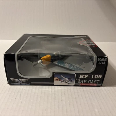 New-Ray Motorize Propella 1/48 Scale BF-109 Plane Diecast Airplane - Image 1 of 4