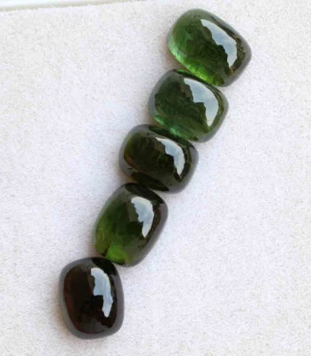14.80 Ct Natural Tourmaline 7*9 mm Square Cabochon Green Color Loose Gemstones - Image 1 of 3