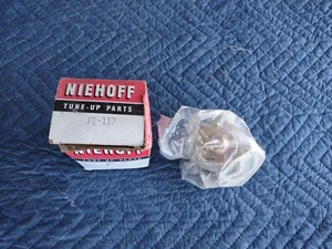 Niehoff FE-117 EGR Valve Mopar Dodge Plymouth 73-74 Cuda 3769664 318 360 V8 NIB - Picture 1 of 4