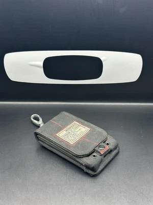 Funda táctica Oakley AP para iPod Foto 1 de 4