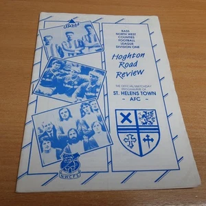 St. Helens Town v Burscough (FAV Preliminary Round) 5/10/1991 - Imagen 1 de 2