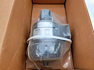 Neu Bison 027-756-4013 rechtwinkliger AC Getriebemotor 230VAC 0,75A 13:1 - Bild 1 von 5