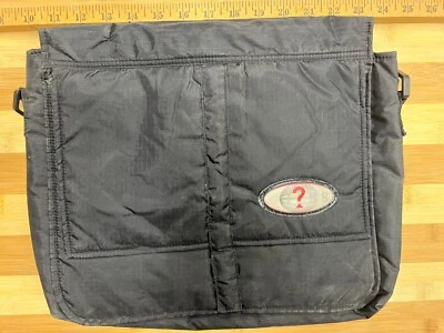 BOLSO BANDOLERA GUESS NEGRO DE NAILON PARA PORTÁTIL Por Paul & Georges Marciano Nuevo de Lote Antiguo Foto 1 de 4