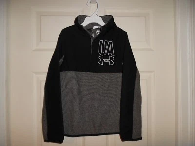 NUEVO CON ETIQUETAS NUEVO Chaqueta Under Armour para Niña Negra Gris Talla Juvenil Pequeña Minorista $54.99 Foto 1 de 2