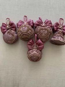 Holiday & seasonal decor, ornaments, x-mas tree decorations, new year gift - Picture 1 of 6