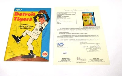 Brooks Robinson + 6 Others Signed 1971 Tigers Scorebook Program 7 JSA Autos - Image 1 of 4