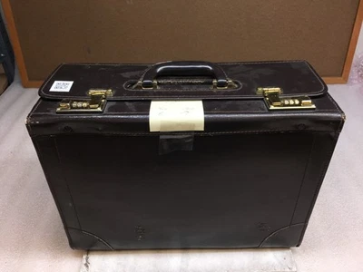 Kodak Carousel 4400 35mm slide projector, Zoom lens, 140 tray, remote, bulb, - Image 1 of 4