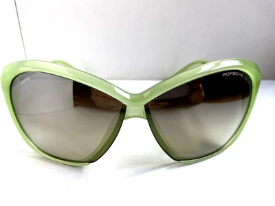 Зеленые большие женские солнцезащитные очки Porsche Design P 8603 P8603 B Италия. - Изображение 1 из 4