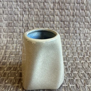 Kanadische Keramik CPNP Vase Kunsthandwerk Stil hellbraun blau innen gedrehte Vase 3-1/4 Zoll - Bild 1 von 8