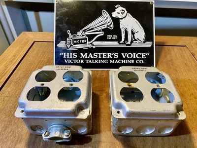 Antiguo audiófilo 1x NAVYCD caja metálica de enchufe de alta resistencia hecha en EE. UU. #0031 Foto 1 de 4