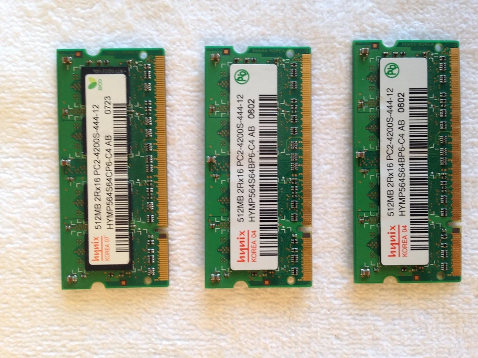 (3)Hynix 512MB  PC2-4200S-444-12 HYMP564S64CP6-C4-AB   - Image 1 of 1