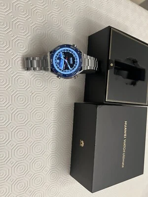Huawei Watch Ultimate 48mm Cassa in Lega Amorfa con Base in Zirconi con... - Immagine 1 di 3
