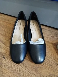 Clarks Orabella Alice Black Leather Low Heels. Size 5D. BNIB! - Picture 1 of 7