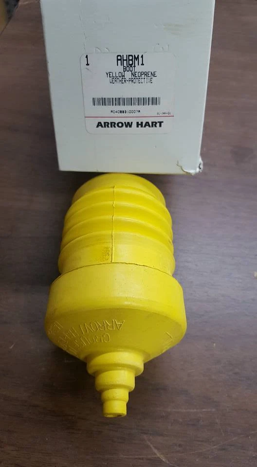 ARROW HART AHBM1 YELLOW NEOPRENE PROTECTIVE BOOT  W162 - Image 1 of 1