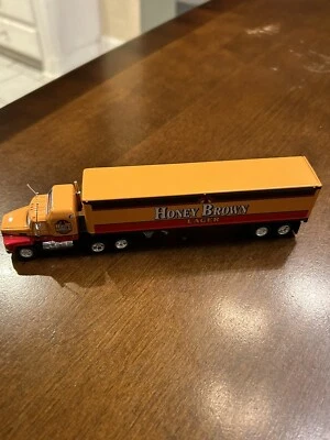Matchbox Mack CH600 Truck With Honey Brown Lager Trailer Loose NMint - Image 1 of 4