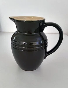 Le Creuset Stoneware 0.7l Jug. Dark Green. - Picture 1 of 3