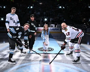 Utah Hockey Club Eröffnungsspiel Puck Drop 2024 8x10 NHL Hockey Foto - Bild 1 von 1