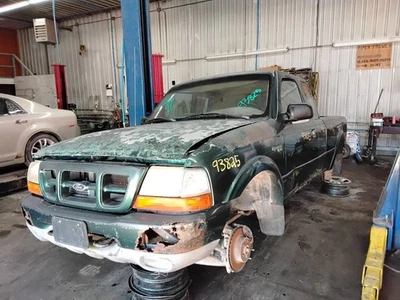 Radiator Fits 00-08 MAZDA B-3000 1653553 Foto 1 de 4