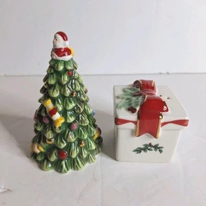Árbol de Navidad Spode vintage y caja de regalo salero y pimentero vacaciones  - Imagen 1 de 7