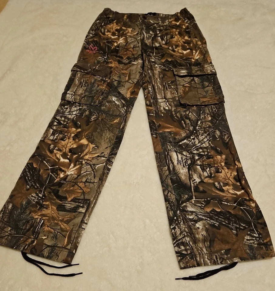 Pantalones cargo Realtree para mujer otoño caza camuflaje bota abierta dobladillos corbata talla pequeña Foto 1 de 4