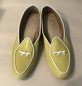 Belgian Loafers  Flats Yellow White Trim Women’s Sz 6.5 N - Picture 1 of 9