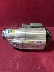 JVC GR-SXM250U SUPER VHS-C CAMCORDER 600X VIDEO CAMERA - Picture 1 of 11