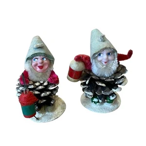 2 Ornamenti Natalizi Vintage Ciniglia Elfo Elfi Pigne Plastica Faccia Lanterne - Foto 1 di 9