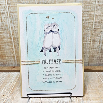 Tarjeta de felicitación de aniversario Hallmark nutrias azul juntos hilo brillo Foto 1 de 4