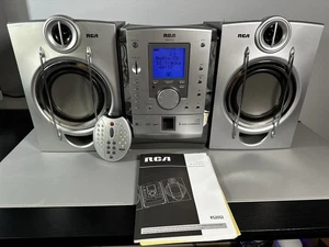 RCA CD/MP3/Radio 5-Disc Changer Shelf System RS2052 Comes With Remote (read) - Picture 1 of 9