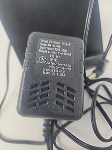 DR-09300U Power Supply 9V dc300 mA Adapter Class 2 power unit 120v-60hz - Picture 1 of 3