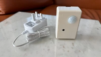 Raspberry Pi 3 B V1.2 with Spibox case, IR sensor, V2 camera, 8GB SD card, PSU - Image 1 of 4