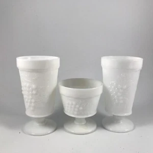 Vintage BIG TOP WEISS MILCHGLAS 2 EISTEEKELCHE + 1 CHAMPAGNER / SHERBET - Bild 1 von 5