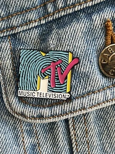 MTV Retro Logo - Blue, Yellow And Pink Enamel Pin - Picture 1 of 4