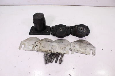 2000 SEA DOO RX 951(碳化)电机支架 — 第 1/4 张图片