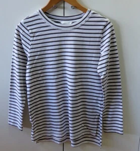 Pretty White and Grey Striped Top from H&M - Size S - Picture 1 of 7