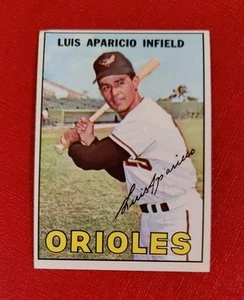 1967 Topps #60 Luis Aparicio Baltimore Orioles MLB Card EX - Picture 1 of 2