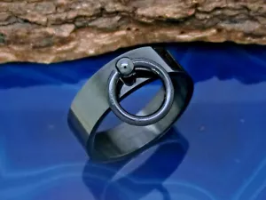 Ring der O Edelstahl Ring schwarz 6mm breit BDSM Gothic - Bild 1 von 4