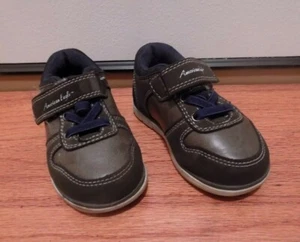 American Eagle Toddler Boy Sneakers  Size  5.5  - Picture 1 of 3