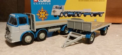Plataforma y remolque Corgi 11301ERF KV de 8 ruedas Russell of Bathgate 1/50 en caja Foto 1 de 4