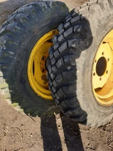 Wheels And Tyres - Picture 1 of 4