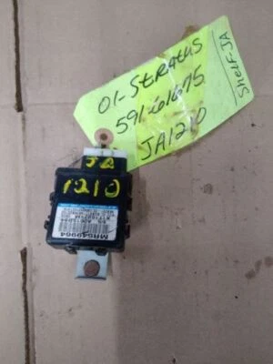 Módulo antirrobo Eclipse Sebring Stratus 2001 MR549964 OEM 25617 Foto 1 de 4