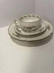 Rosenthal SANSSOUCI Pastorale Tea Cup And Saucer & 2 Salad Plates Germany EUC - Picture 1 of 13