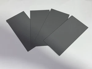 Carretera de asfalto texturizada a escala HO para trenes y maquetas a escala - Cuatro hojas de plástico - Imagen 1 de 3