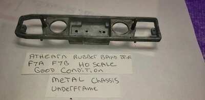 F7A F7B RUBBER BAND DRIVE HO SCALE ATHEARN METAL UNDERFRAME CHASSIS  - Image 1 of 4