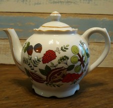 Vintage Teapot Fruit Nuts Berries 5 1/2" Tall 