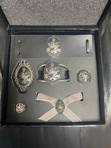 neca twilight new moon cullen crest prop replica jewlery set Grail Rare Limited - Picture 1 of 5